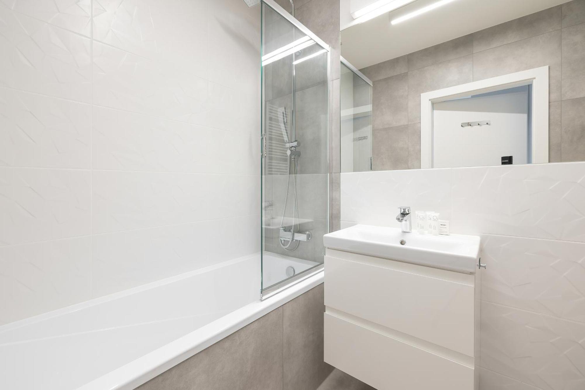 Szczecinski Apartament Kwiatkowskiego W Spokojnej Okolicy By Noclegi Renters ภายนอก รูปภาพ